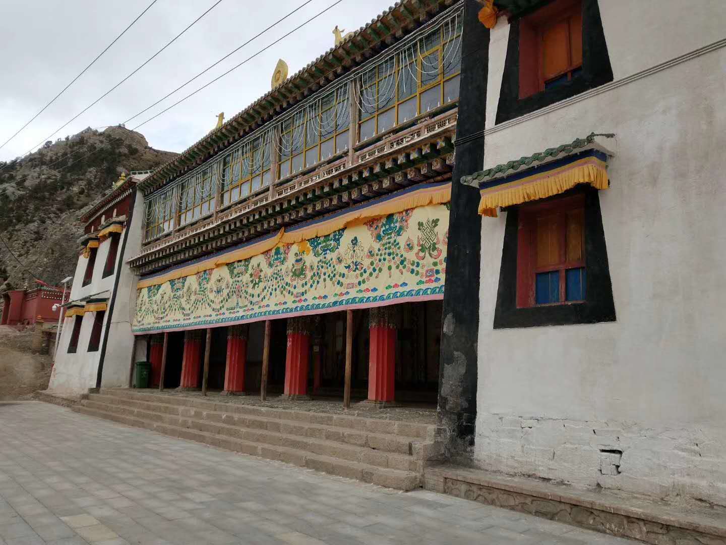 超低温空气源热泵采暖工程-兴海赛宗寺僧人培训中心 超低温空气源热泵采暖工程-兴海赛宗寺僧人培训中心